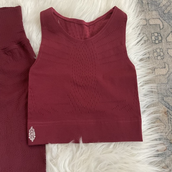 FREE PEOPLE SET WINE RED - Picture 3 of 4